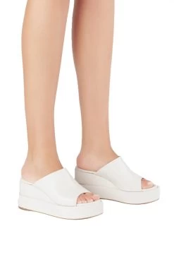 Paloma Barcelo Marit Platform Wedge -Luna Beach Shop 134 001 1904 Shoe White Lifestyle