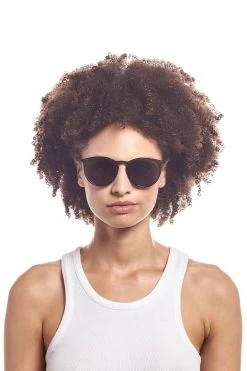 Le Specs Oh Buoy Classic Round Sunglasses -Luna Beach Shop LES NEUTRAL KGO Sunglasses Lifestyle 101049