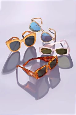 Le Specs The Impeccable Alt Fit Sunglasses 8 Le Specs The Impeccable Alt Fit Sunglasses -Luna Beach Shop LSP2202484 Sunglasses Toffee Tort Laydown